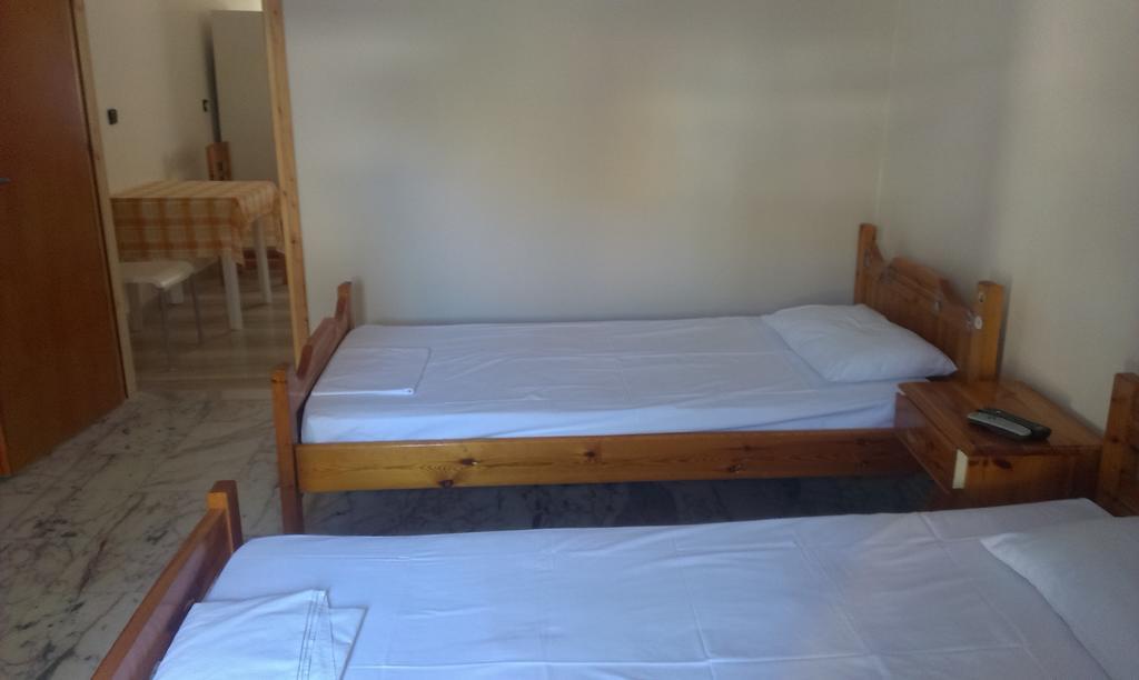 Virginia'S Rooms Plataria Værelse billede